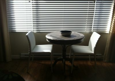 nootka suite eating area