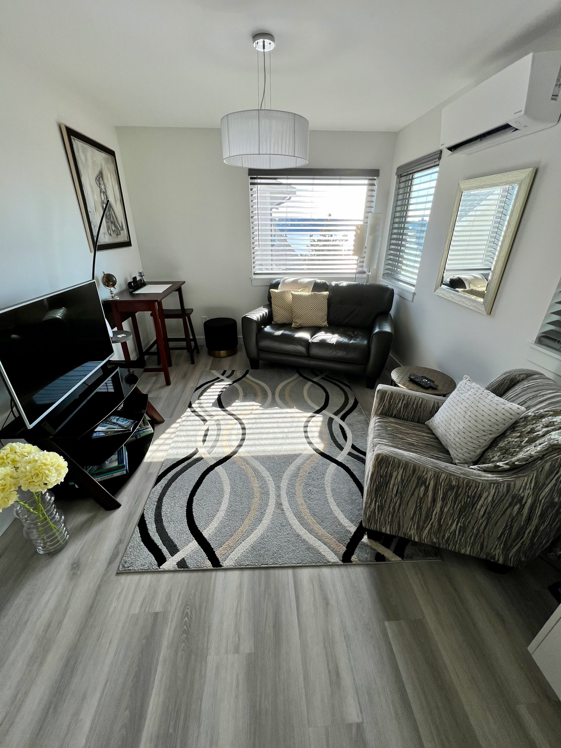 oceanview suite living room